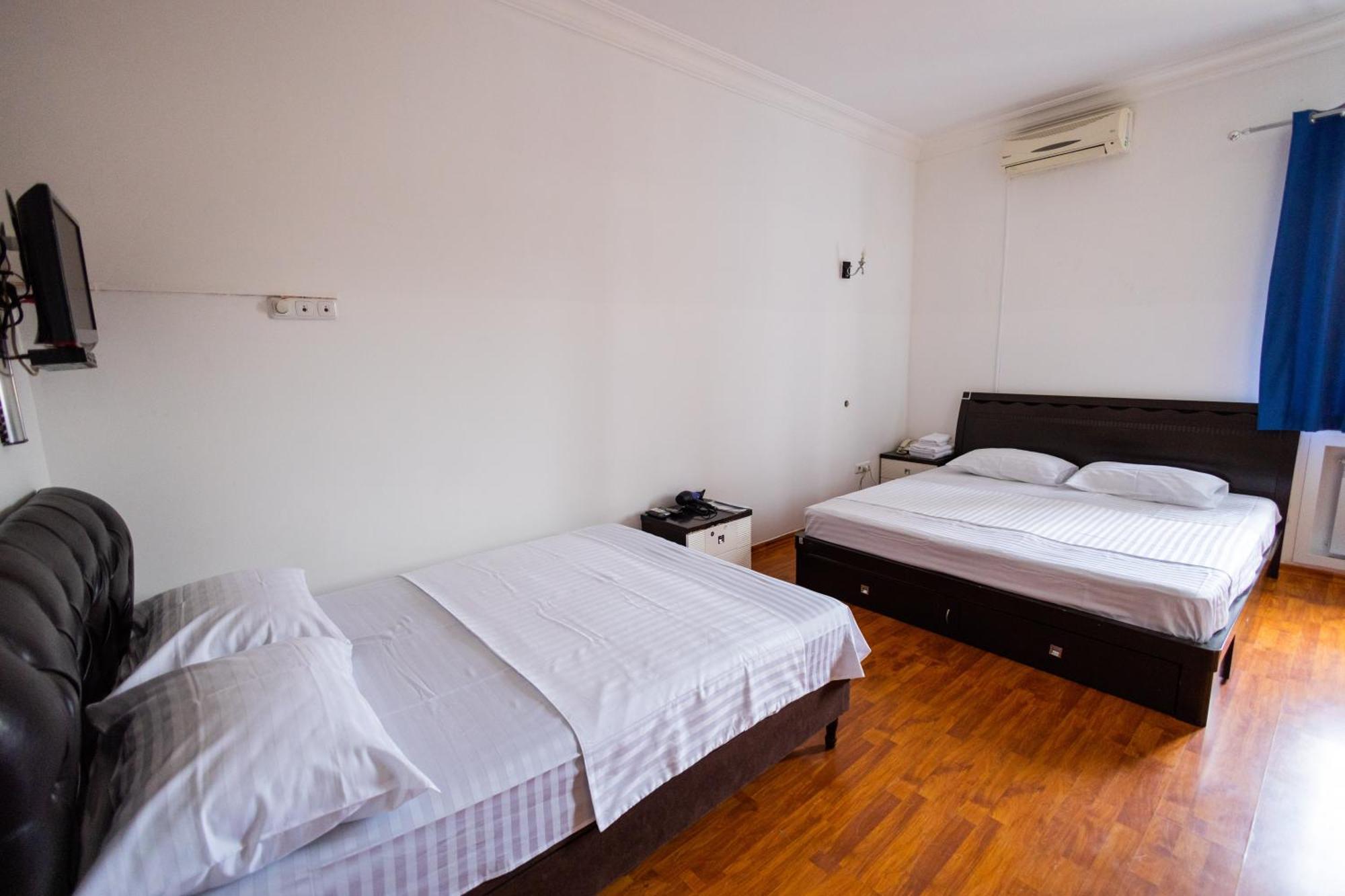 יירבאן Yan Hotel מראה חיצוני תמונה